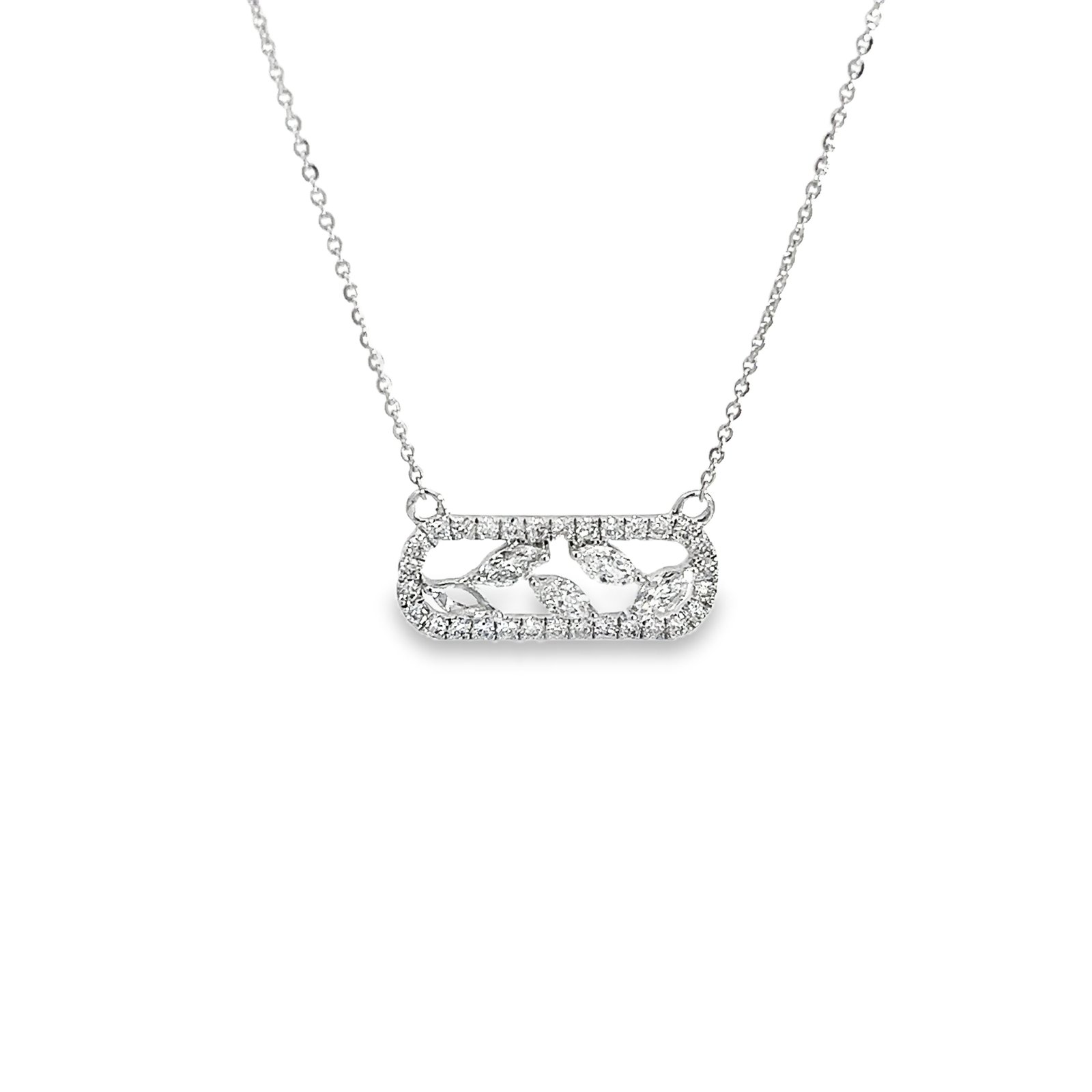 UYSDP 0136 PENDENT G14KW 3.13 GRM Dia pcs-28 Dia wt-0.16